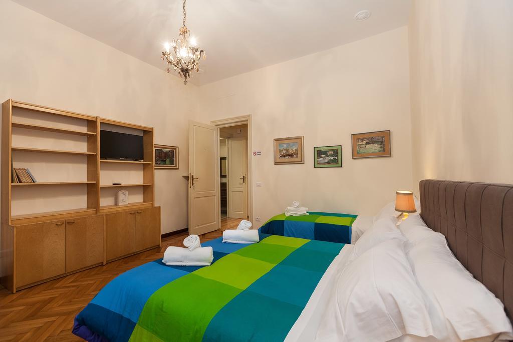 Betty Holiday Valadier Rome Extérieur photo